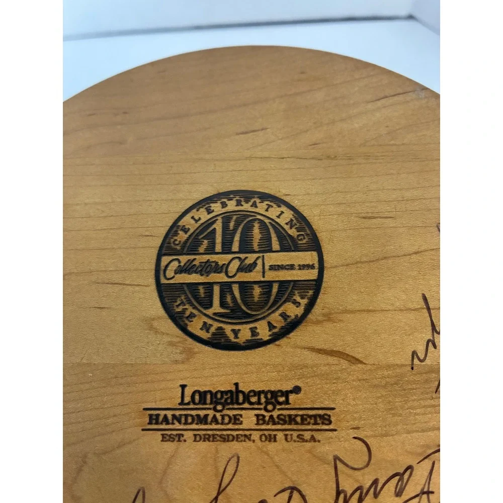 Longaberger Collectors Club Celebration Basket Signed Wood Base Ring Handles 9in